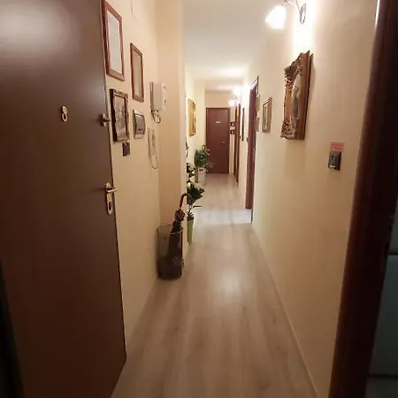 فندق مبيت وإفطار Il Petalo Di Cristallo كروتوني