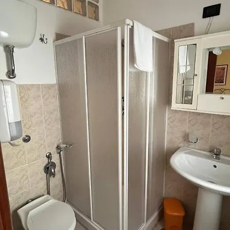 Il Petalo Di Cristallo فندق مبيت وإفطار