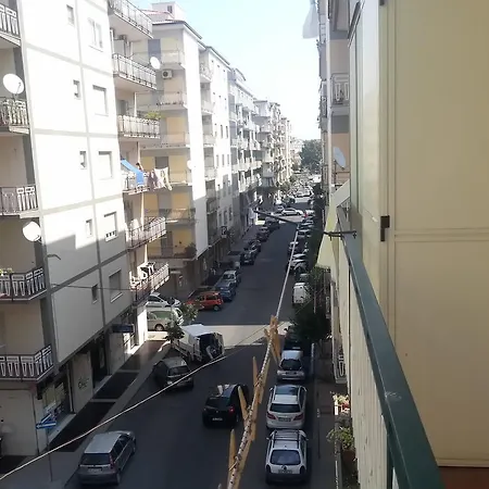 Il Petalo Di Cristallo Panzió Crotone